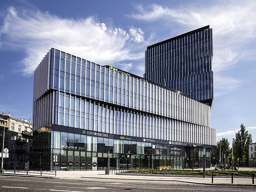 http://www.accorhotels.com/9347